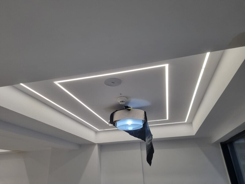 Amenajari interioare/  Executam igienizari apartamente si birouri